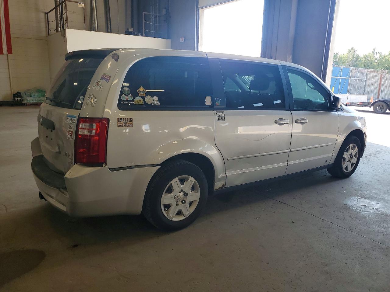 2010 Dodge Grand Caravan Se Серебряный vin: 2D4RN4DE8AR326970