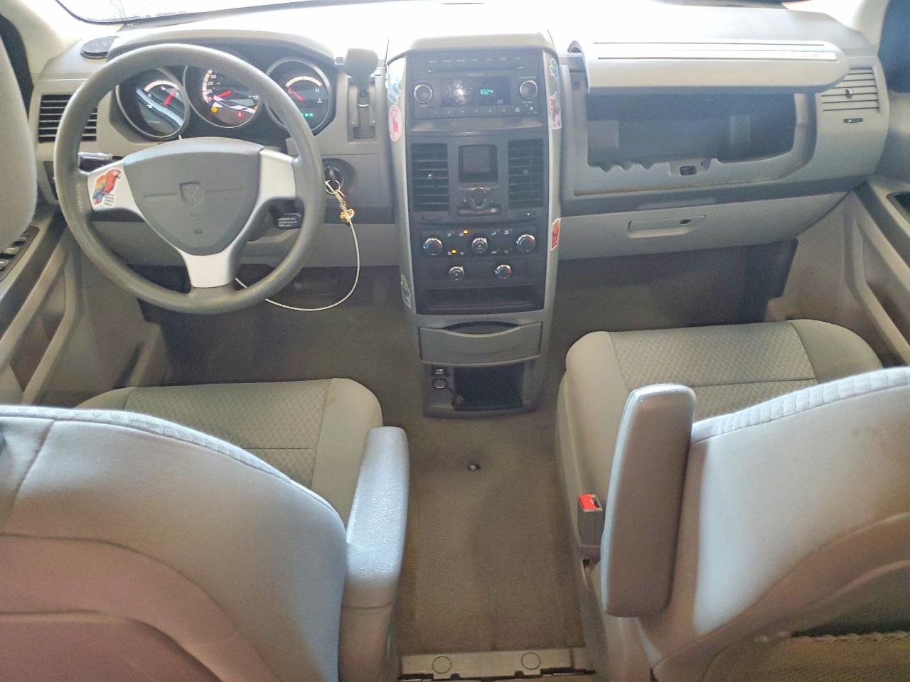 2010 Dodge Grand Caravan Se Серебряный vin: 2D4RN4DE8AR326970