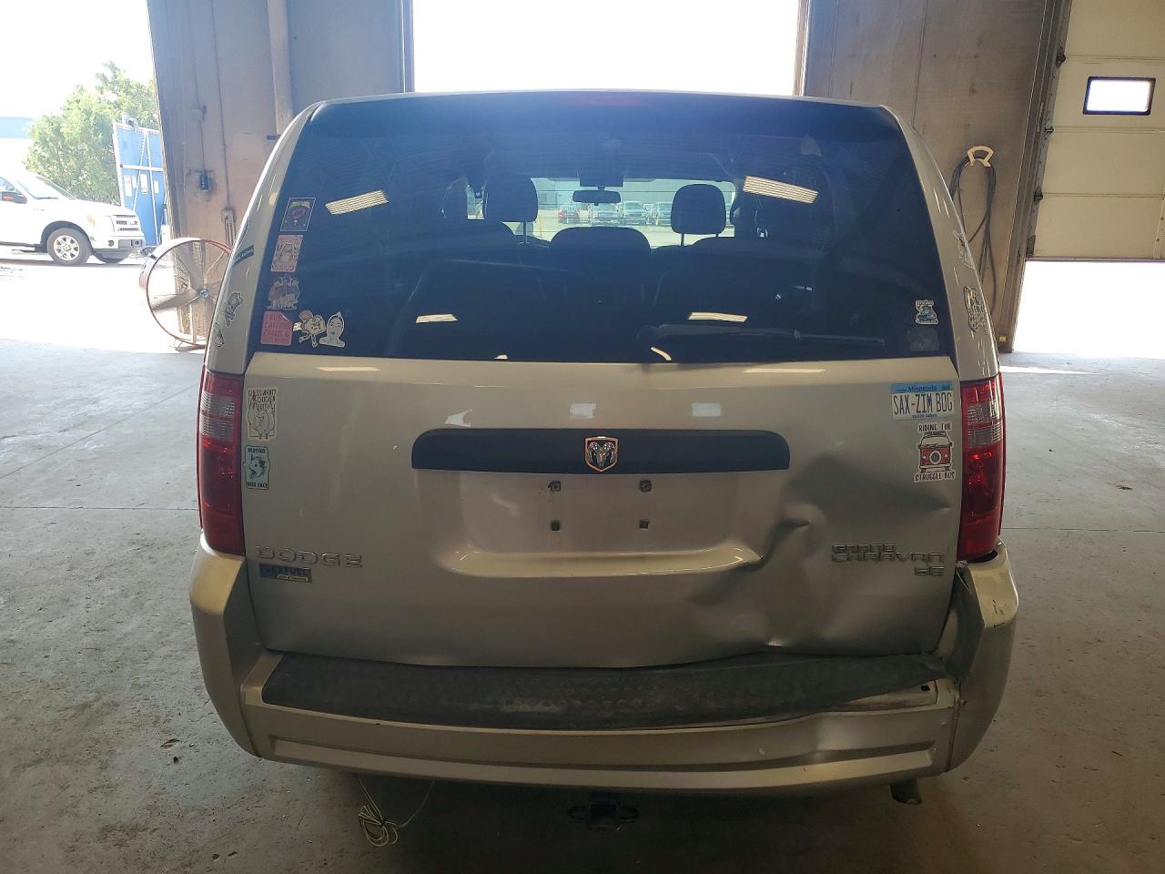 2010 Dodge Grand Caravan Se Серебряный vin: 2D4RN4DE8AR326970