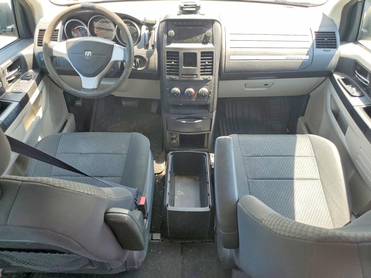 2010 Dodge Grand Caravan Cargo White vin: 2D4RN4DE8AR350072