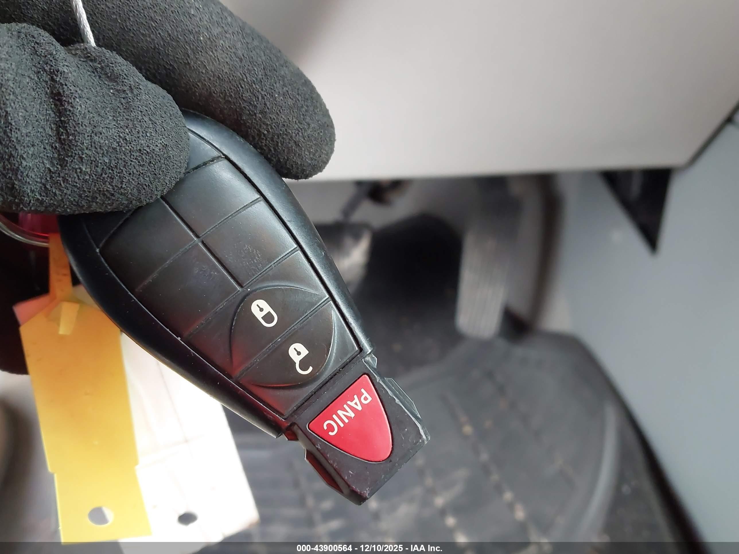 2010 Dodge Grand Caravan Se Серебряный vin: 2D4RN4DE8AR478327