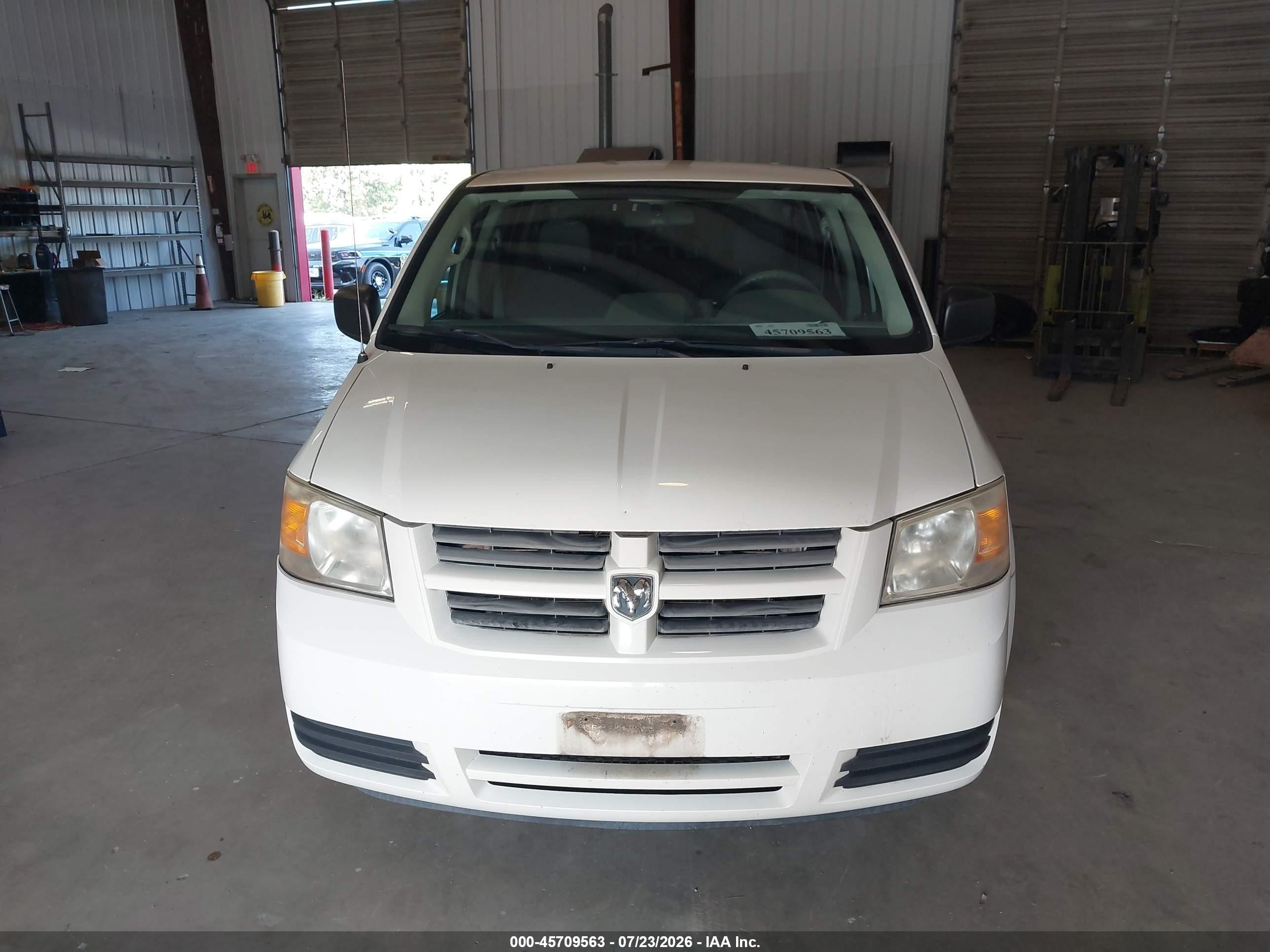 2010 Dodge Grand Caravan Se Gray vin: 2D4RN4DE9AR111369