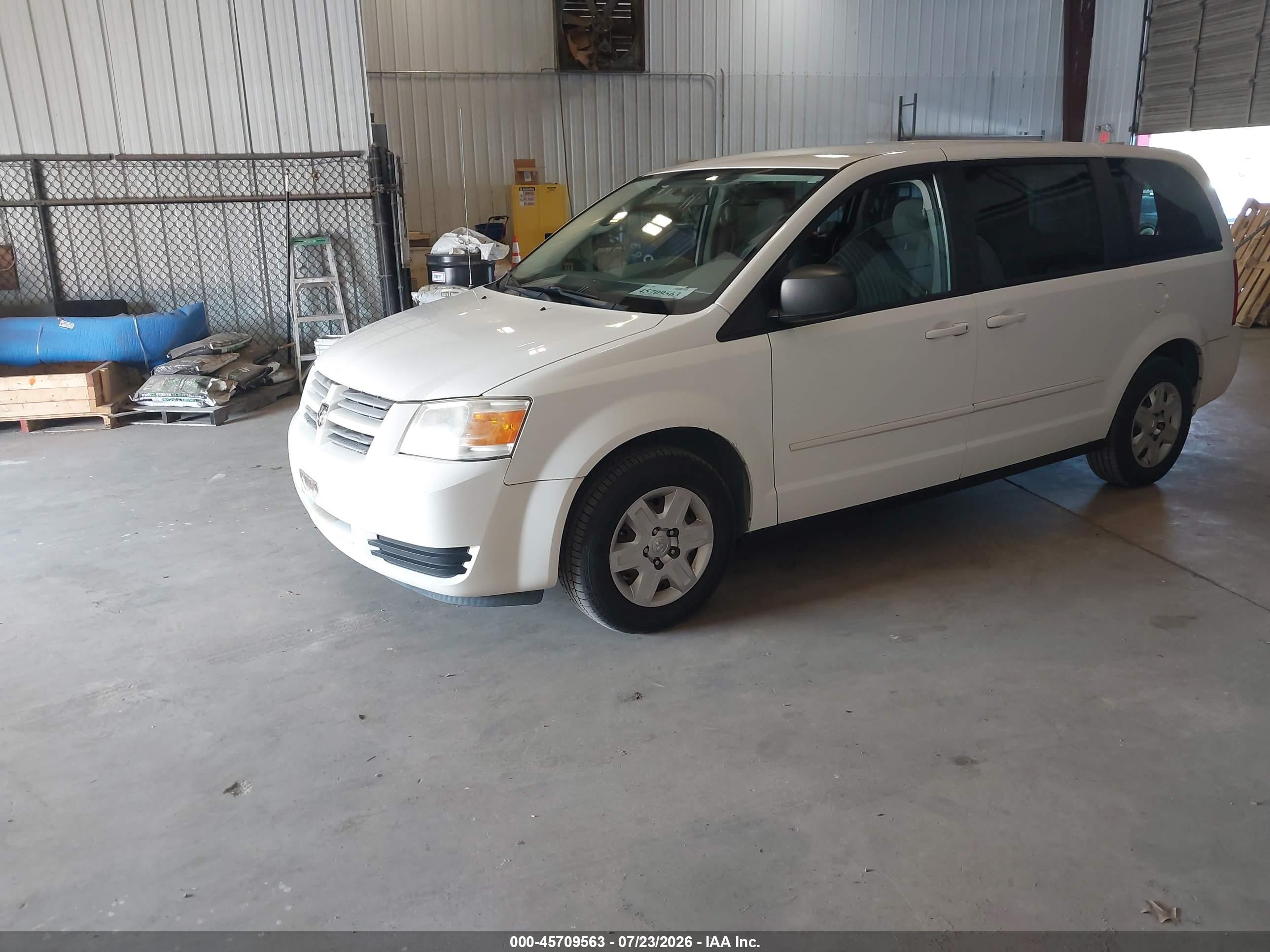 2010 Dodge Grand Caravan Se Gray vin: 2D4RN4DE9AR111369