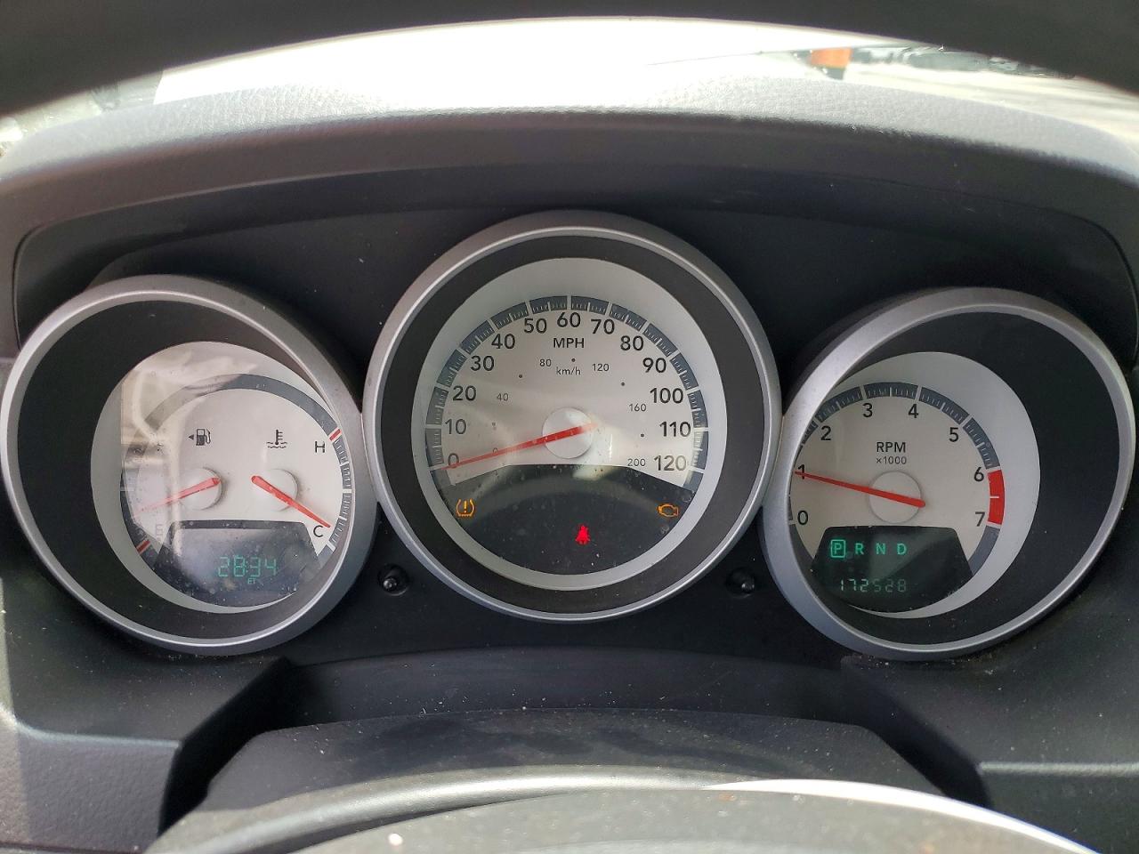 2010 Dodge Grand Caravan Se White vin: 2D4RN4DE9AR207292