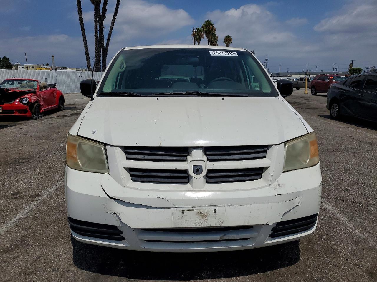 2010 Dodge Grand Caravan Se White vin: 2D4RN4DE9AR207292