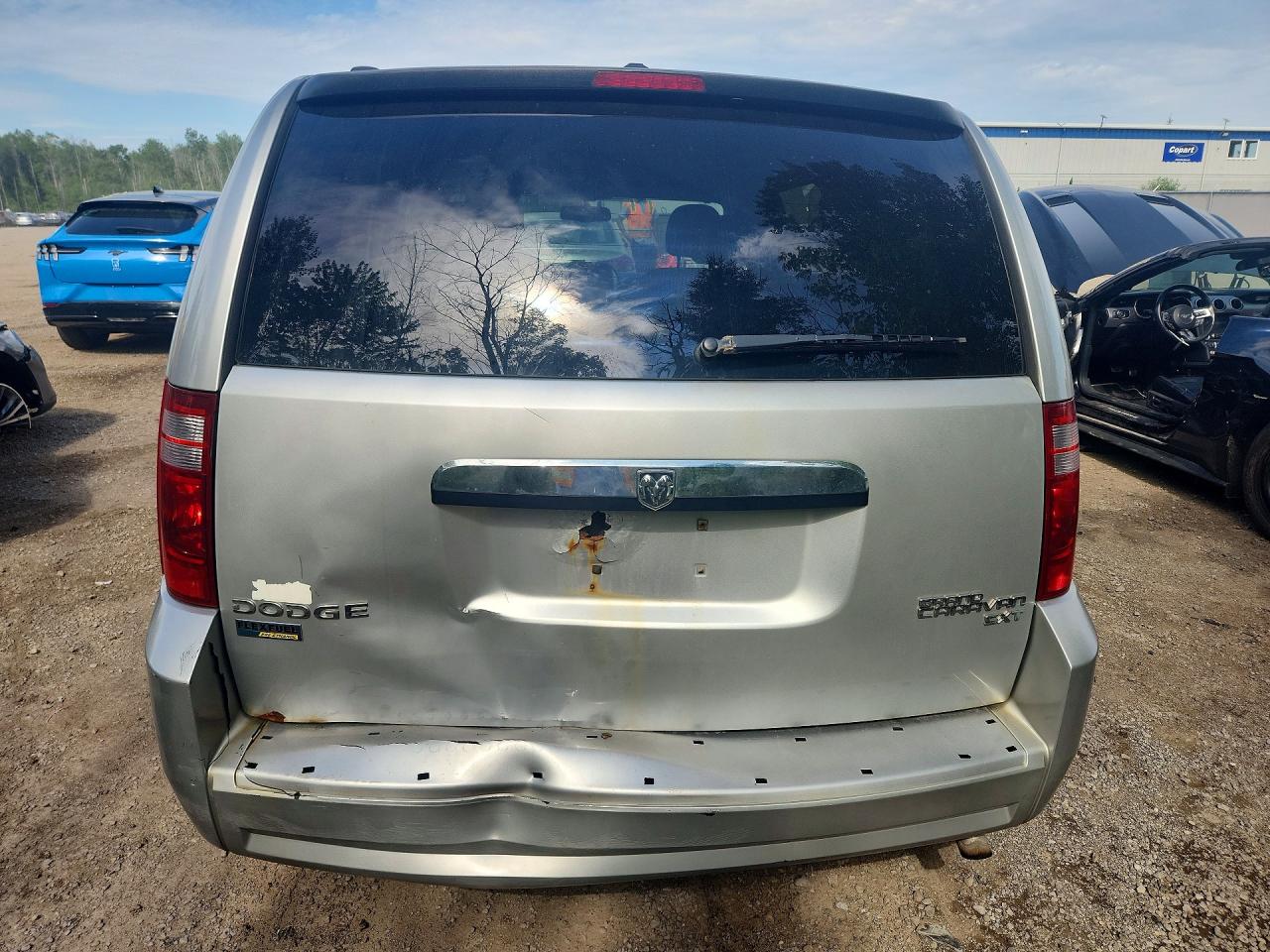 2010 Dodge Grand Caravan Se Silver vin: 2D4RN4DE9AR275382