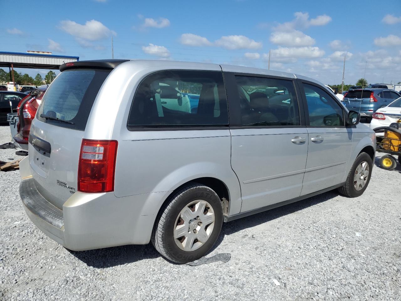 2010 Dodge Grand Caravan Se Silver vin: 2D4RN4DE9AR423773