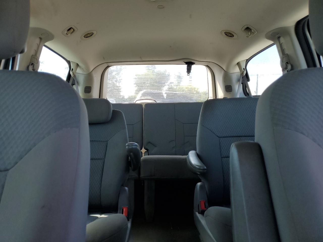 2010 Dodge Grand Caravan Se Silver vin: 2D4RN4DE9AR423773