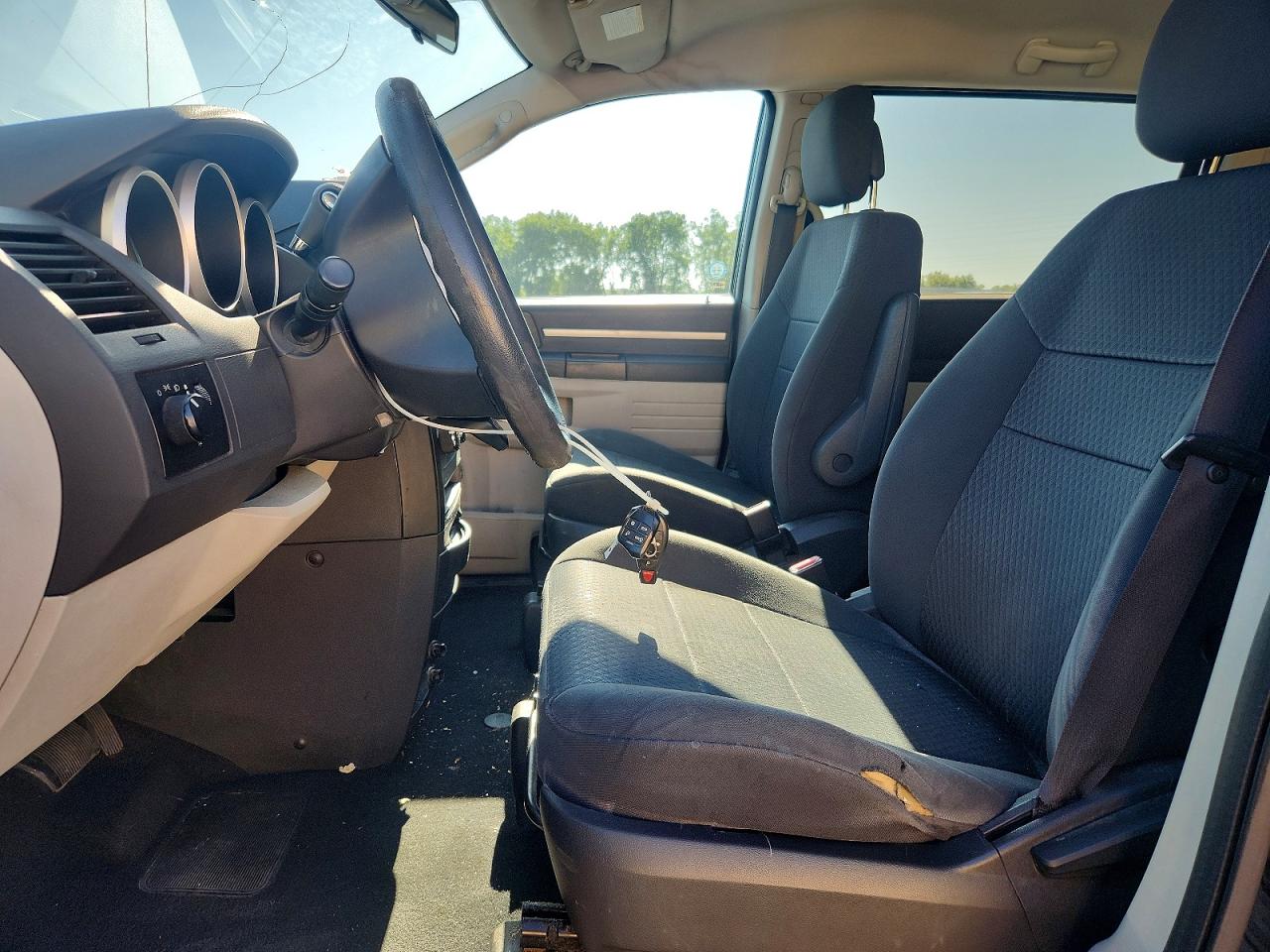 2010 Dodge Grand Caravan Se Charcoal vin: 2D4RN4DE9AR476750