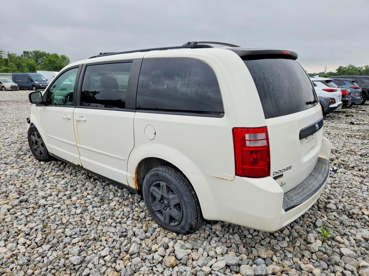 2010 Dodge Grand Caravan Se White vin: 2D4RN4DEXAR134725