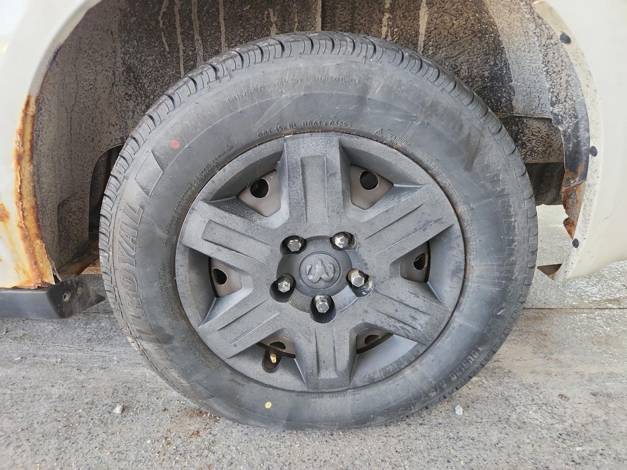 2010 Dodge Grand Caravan Se White vin: 2D4RN4DEXAR134725 Damage: Left Rear Wheel Cover, Previous Repair, Substandard Repair