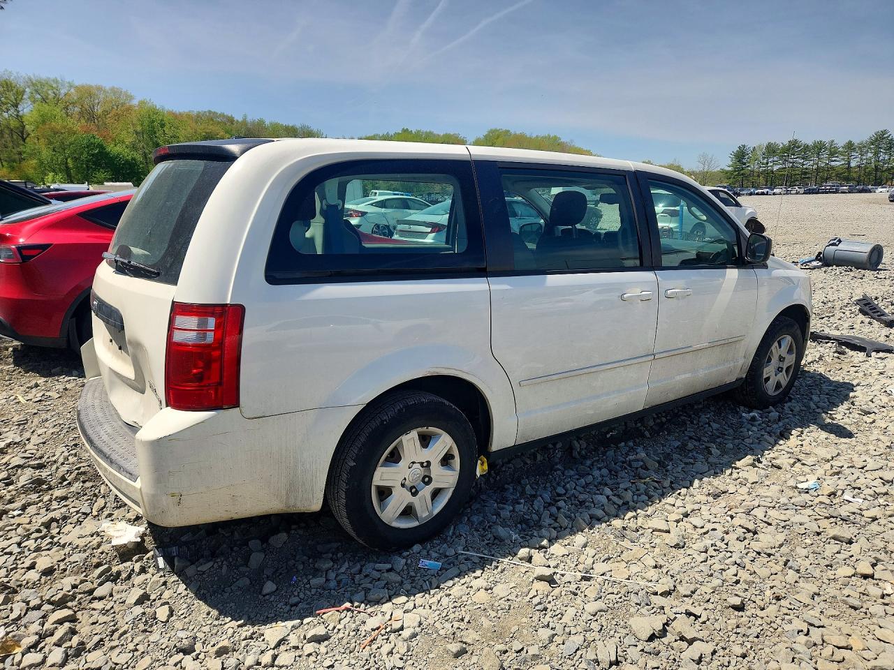 2010 Dodge Grand Caravan Se White vin: 2D4RN4DEXAR265668