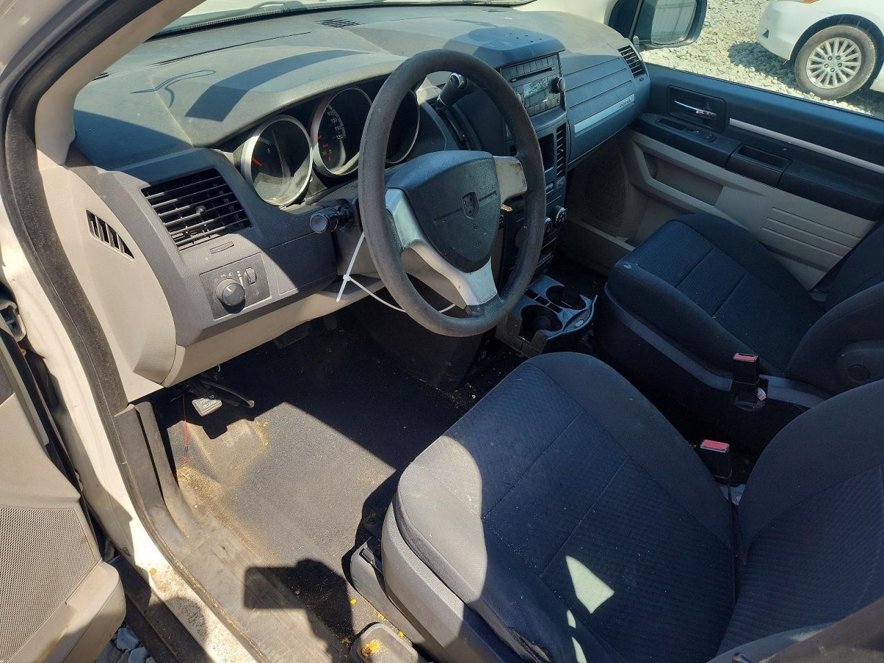 2010 Dodge Grand Caravan Se White vin: 2D4RN4DEXAR265668