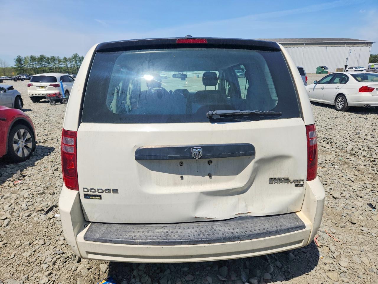 2010 Dodge Grand Caravan Se White vin: 2D4RN4DEXAR265668