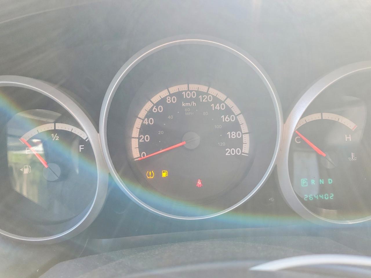 2010 Dodge Grand Caravan Se Gray vin: 2D4RN4DEXAR274452