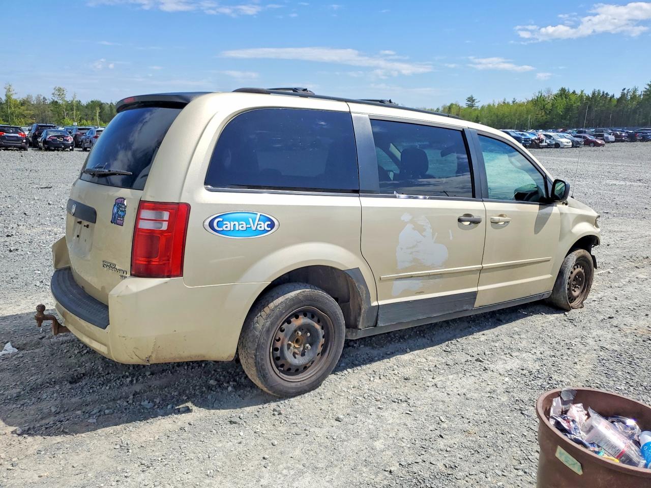 2010 Dodge Grand Caravan Se Желто-коричневый vin: 2D4RN4DEXAR471539