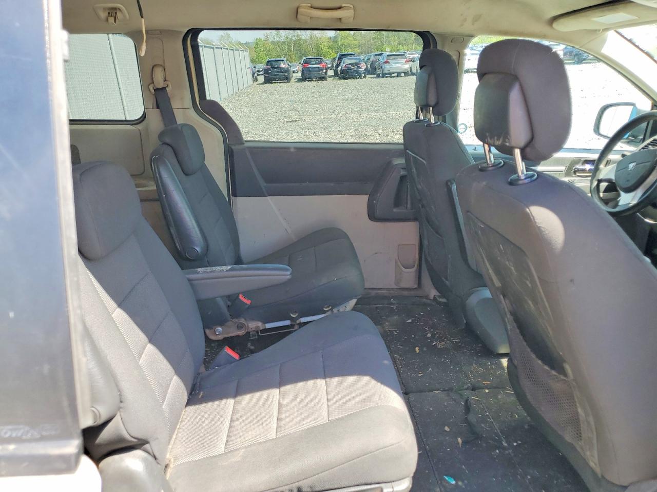 2010 Dodge Grand Caravan Se Желто-коричневый vin: 2D4RN4DEXAR471539