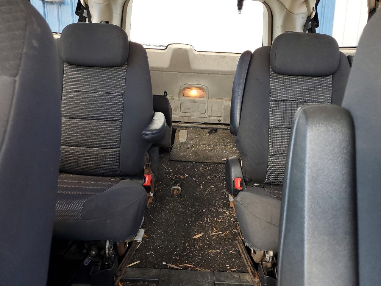 2010 Dodge Grand Caravan Se Желто-коричневый vin: 2D4RN4DEXAR471539