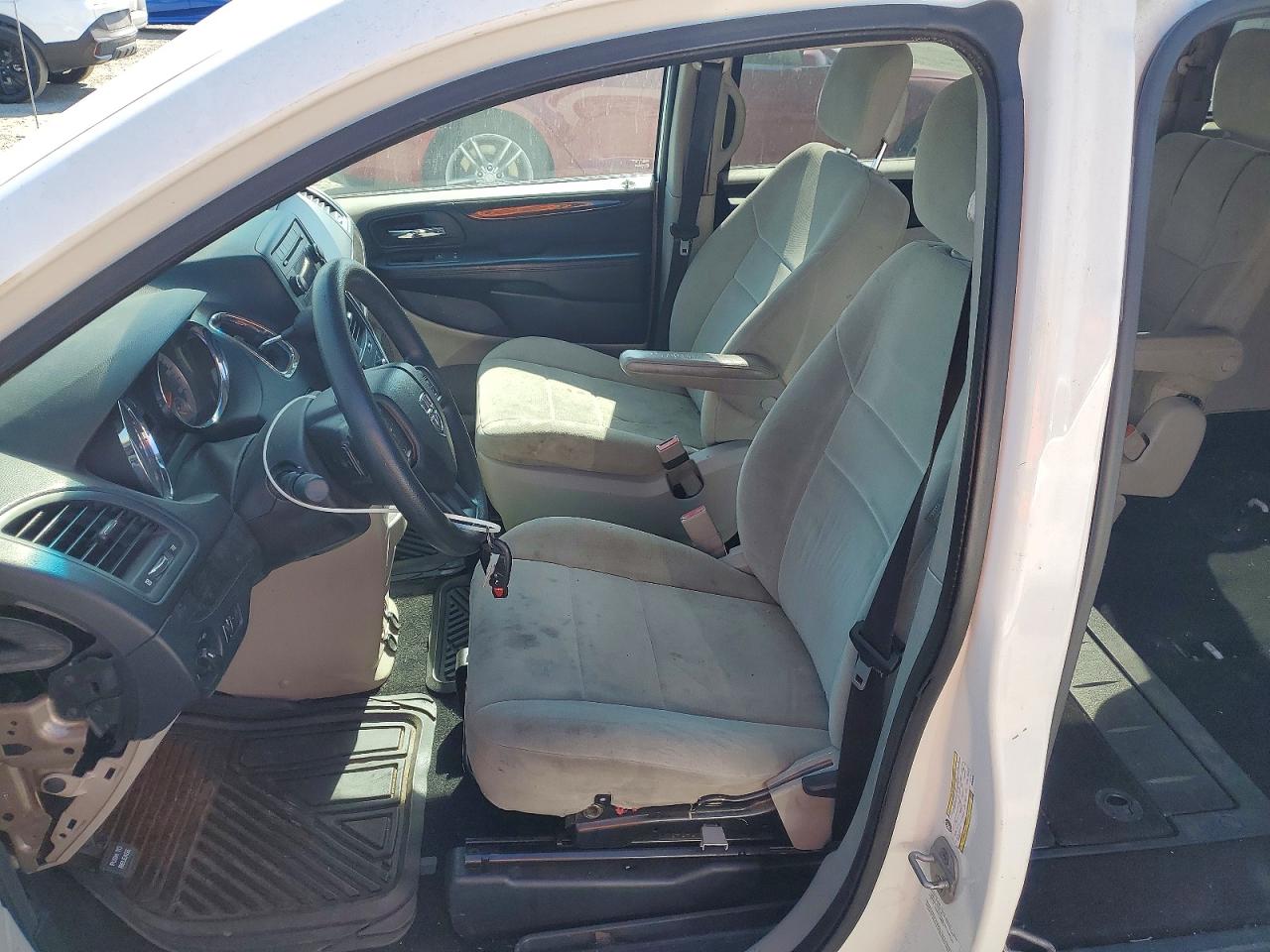 2011 Dodge Grand Caravan Express White vin: 2D4RN4DG0BR706629