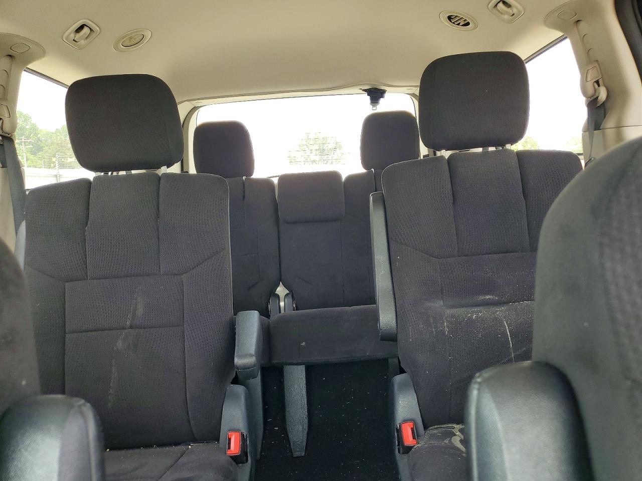 2011 Dodge Grand Caravan Express Gray vin: 2D4RN4DG0BR723687