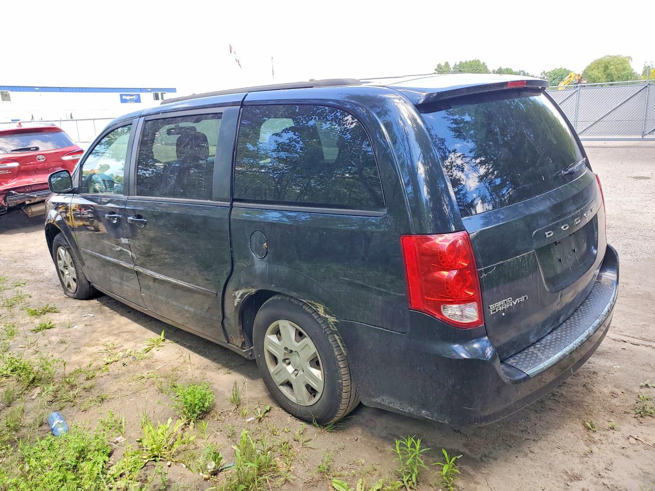 2011 Dodge Grand Caravan Express Black vin: 2D4RN4DG0BR736648