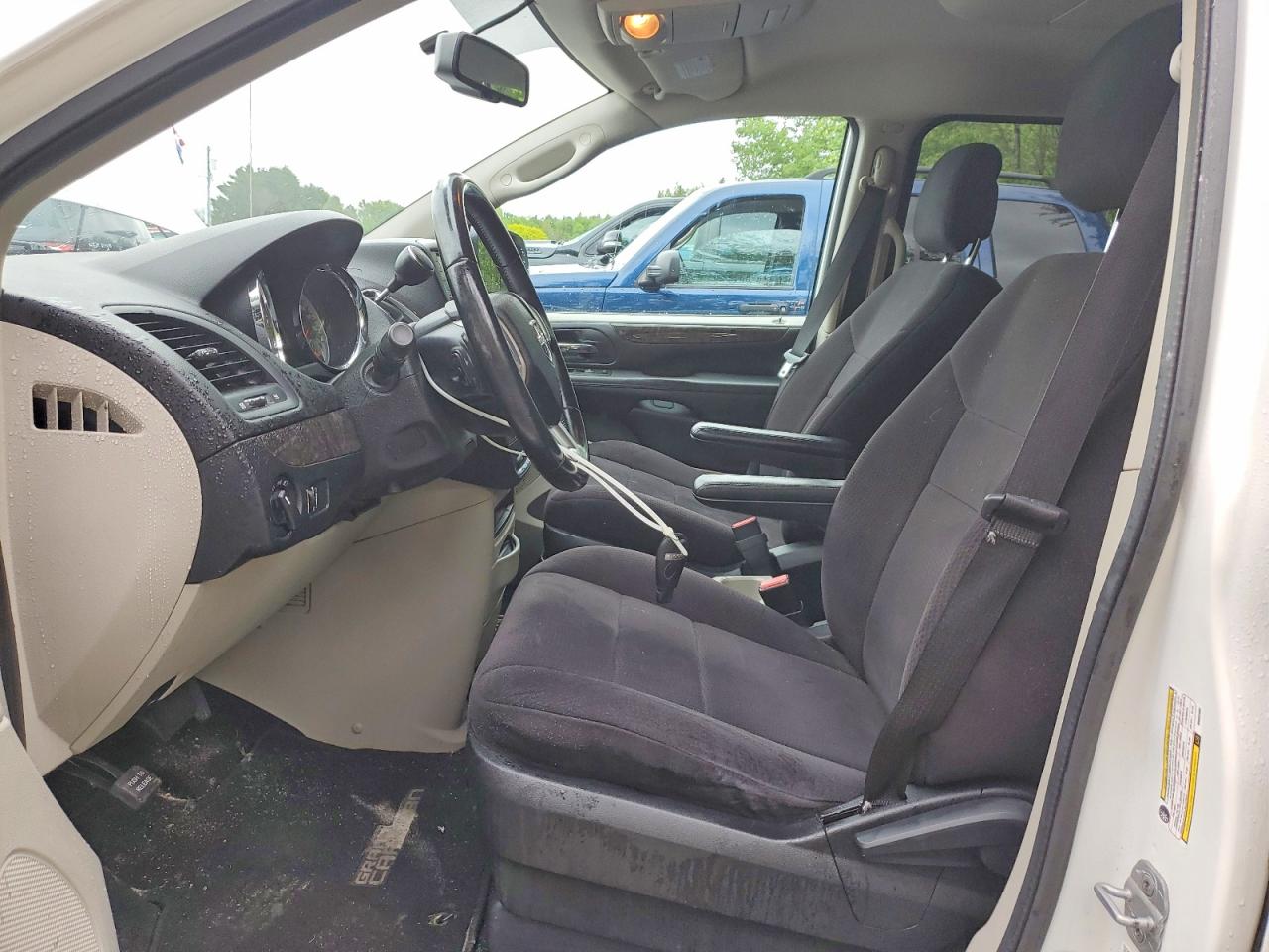 2011 Dodge Grand Caravan Express White vin: 2D4RN4DG1BR632282