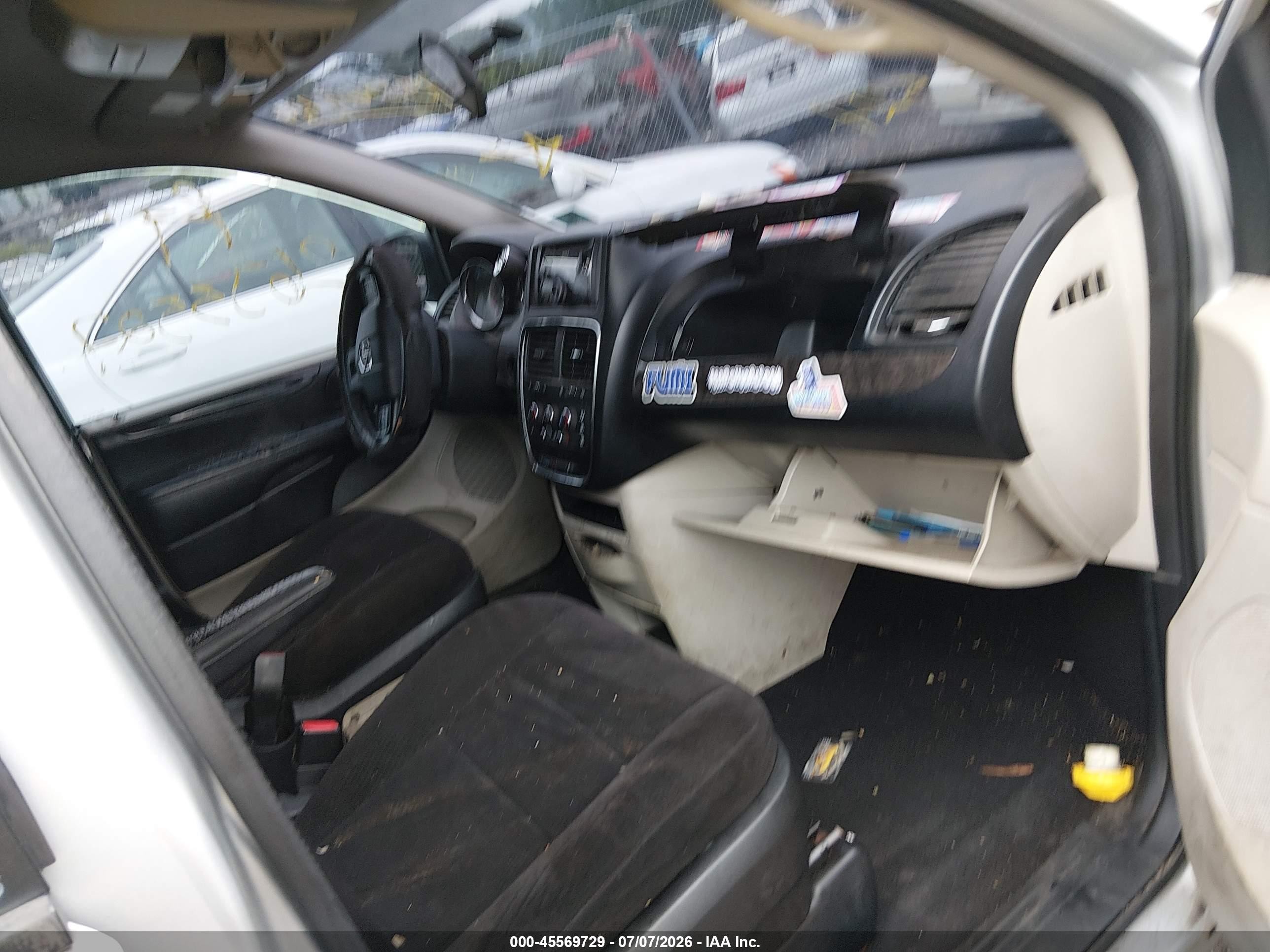 2011 Dodge Grand Caravan Express Gray vin: 2D4RN4DG1BR652712
