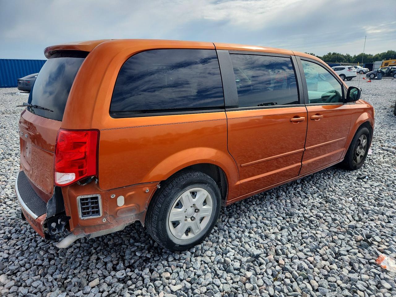 2011 Dodge Grand Caravan Express Orange vin: 2D4RN4DG1BR697374