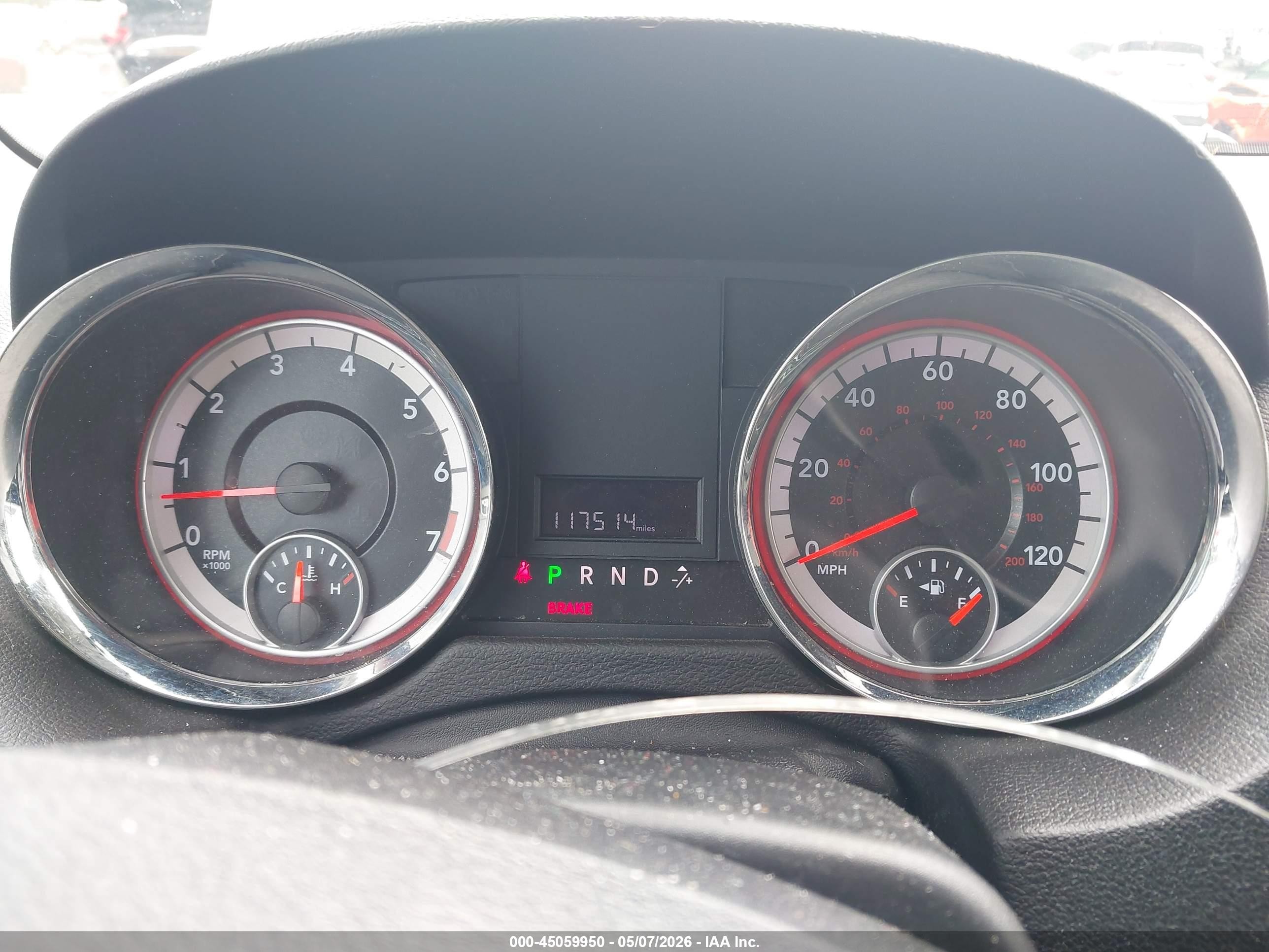 2011 Dodge Grand Caravan Express Silver vin: 2D4RN4DG2BR786323