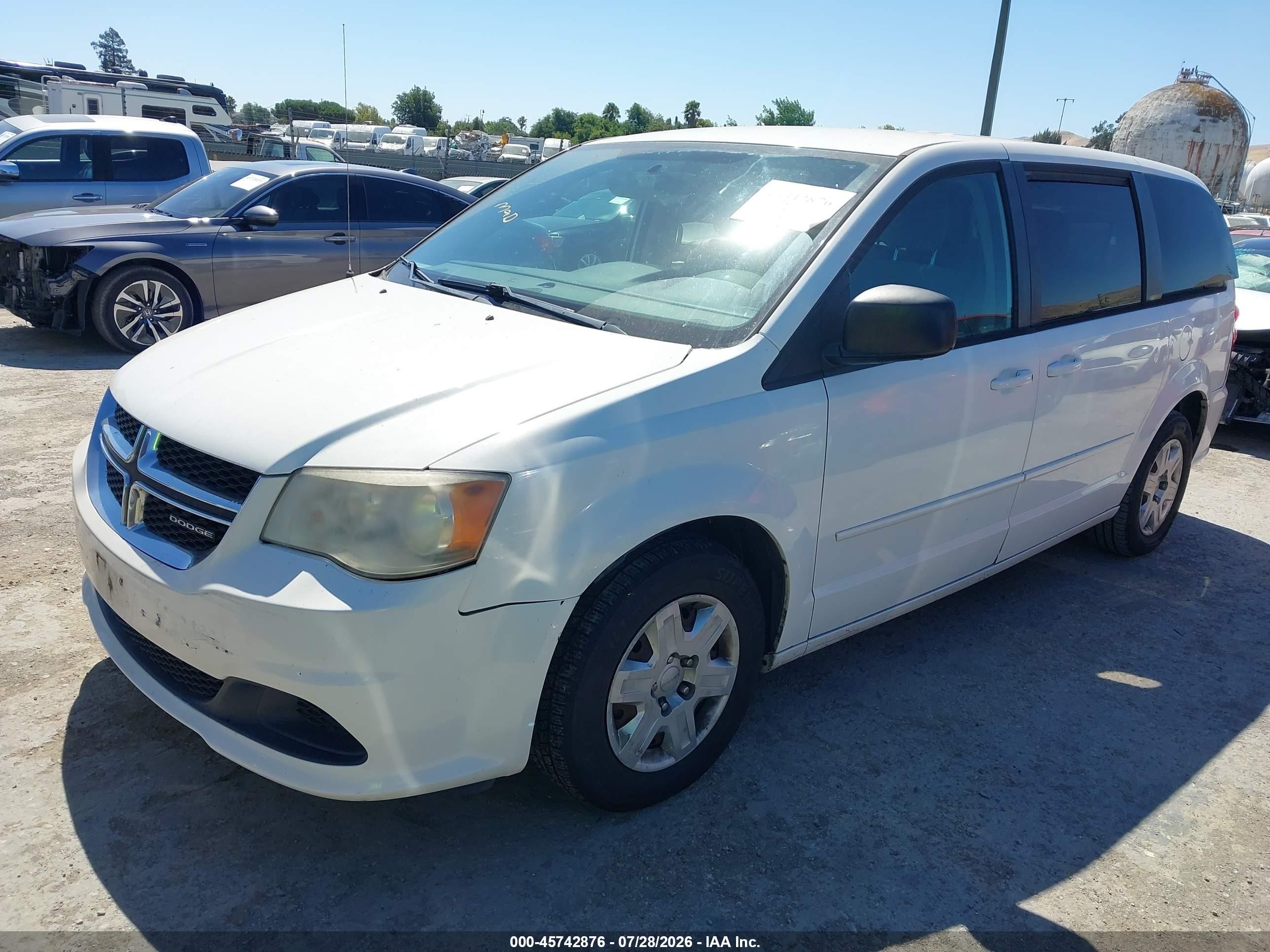 2011 Dodge Grand Caravan Express White vin: 2D4RN4DG3BR740564