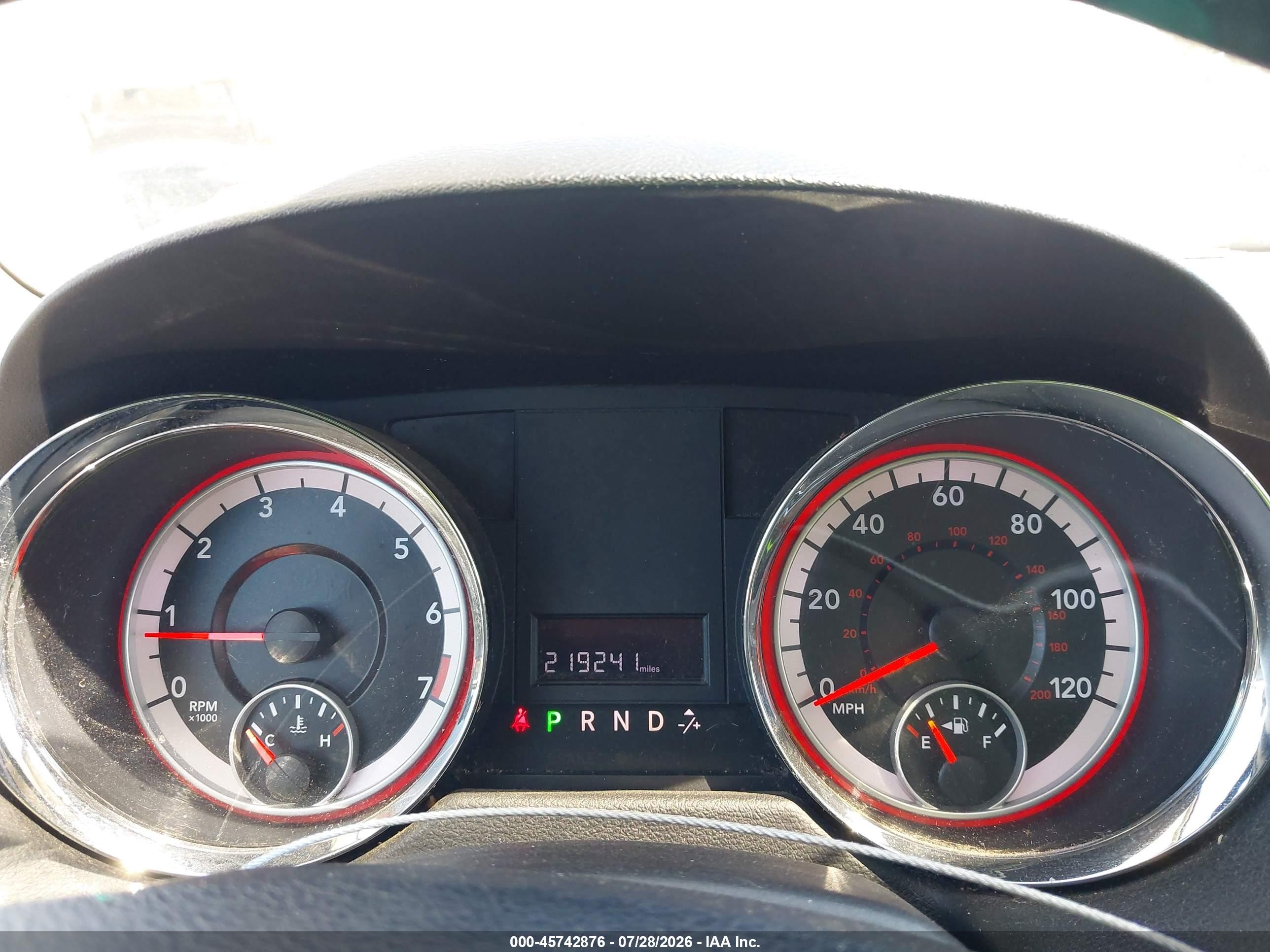 2011 Dodge Grand Caravan Express White vin: 2D4RN4DG3BR740564