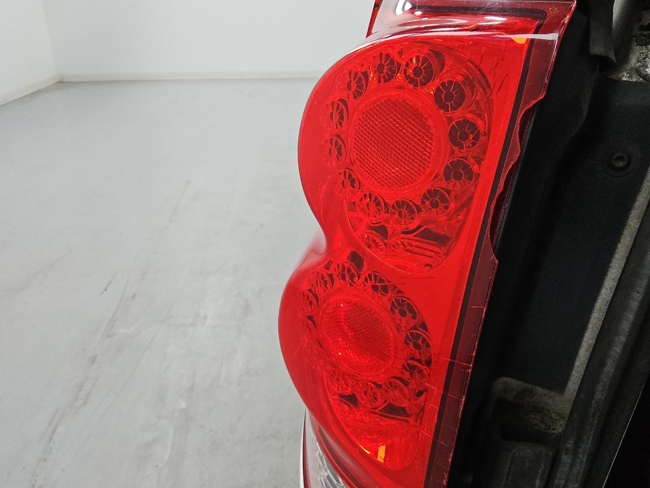 2011 Dodge Grand Caravan Express Silver vin: 2D4RN4DG5BR672459 Damage: Left Tail Light, Broken, Replacement Required