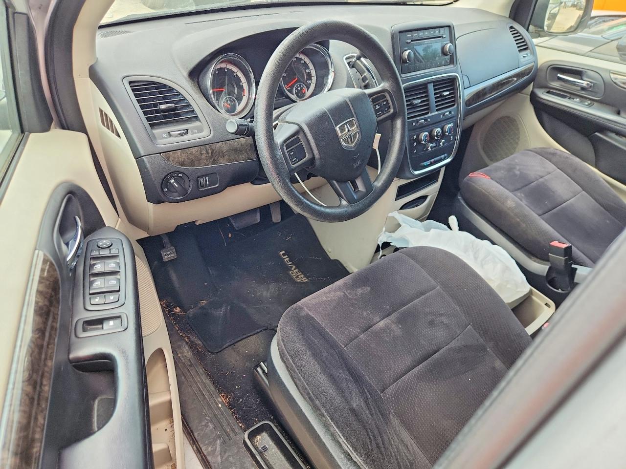 2011 Dodge Grand Caravan Express Silver vin: 2D4RN4DG6BR618815