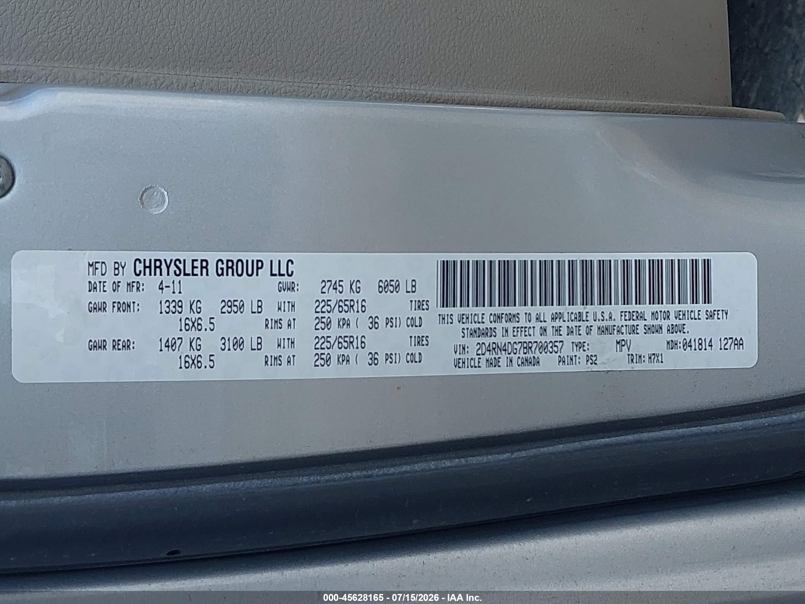 2011 Dodge Grand Caravan Express Silver vin: 2D4RN4DG7BR700357