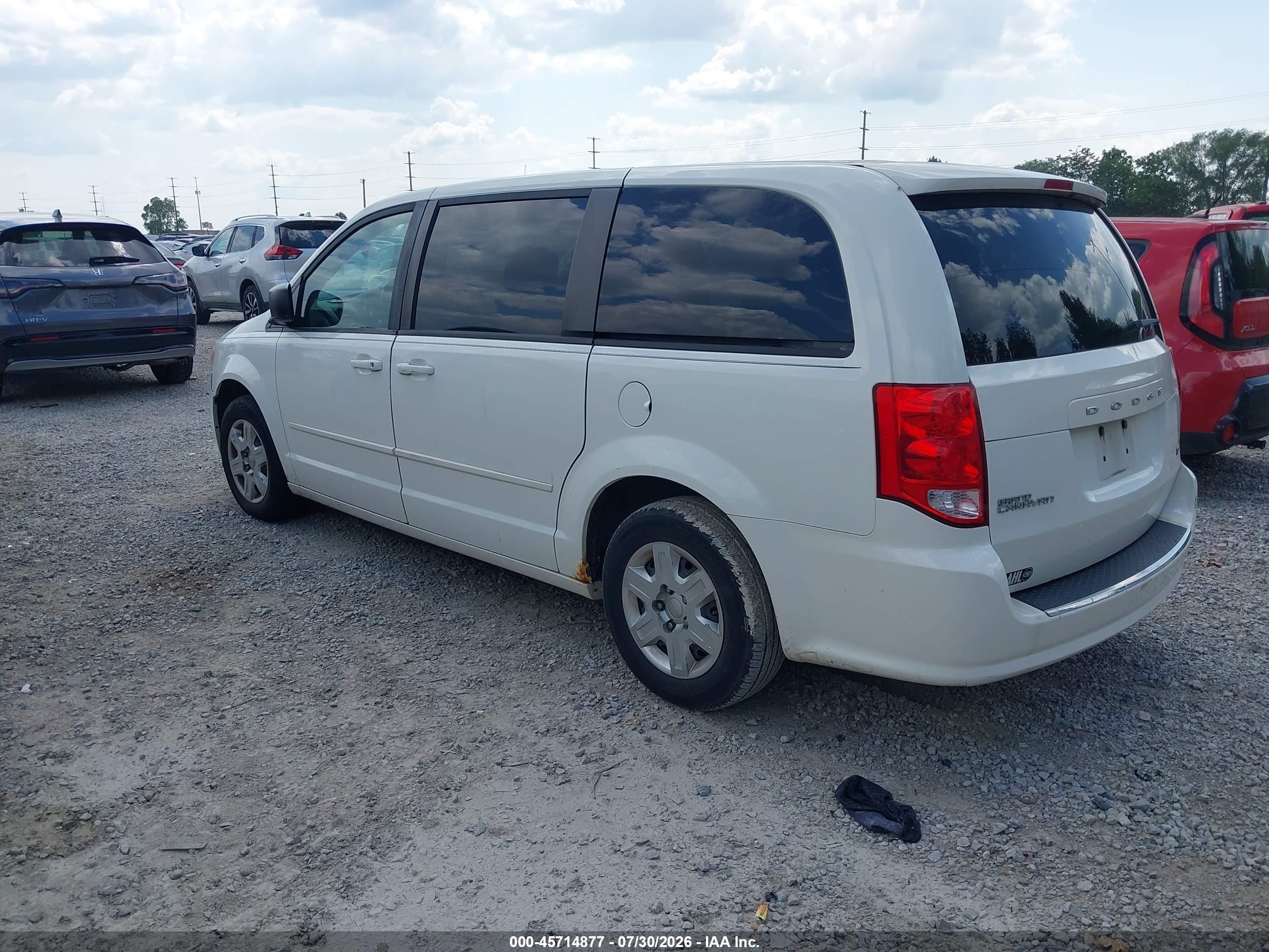 2011 Dodge Grand Caravan Express White vin: 2D4RN4DG7BR769422