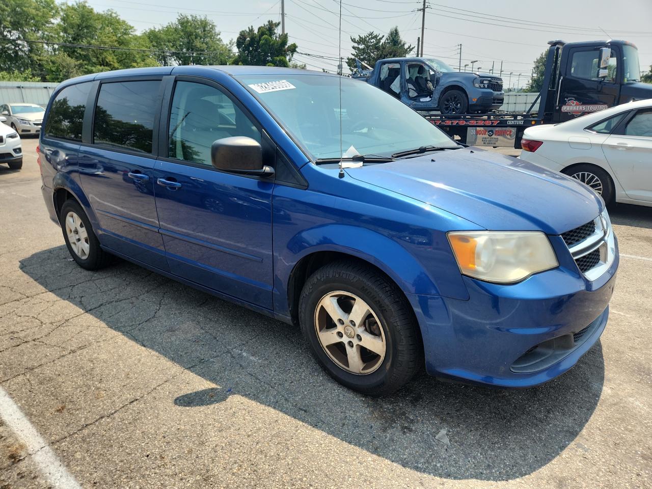 2011 Dodge Grand Caravan Express Blue vin: 2D4RN4DG8BR720553 Damage: Right Head Lamp, Faded, Repair Required