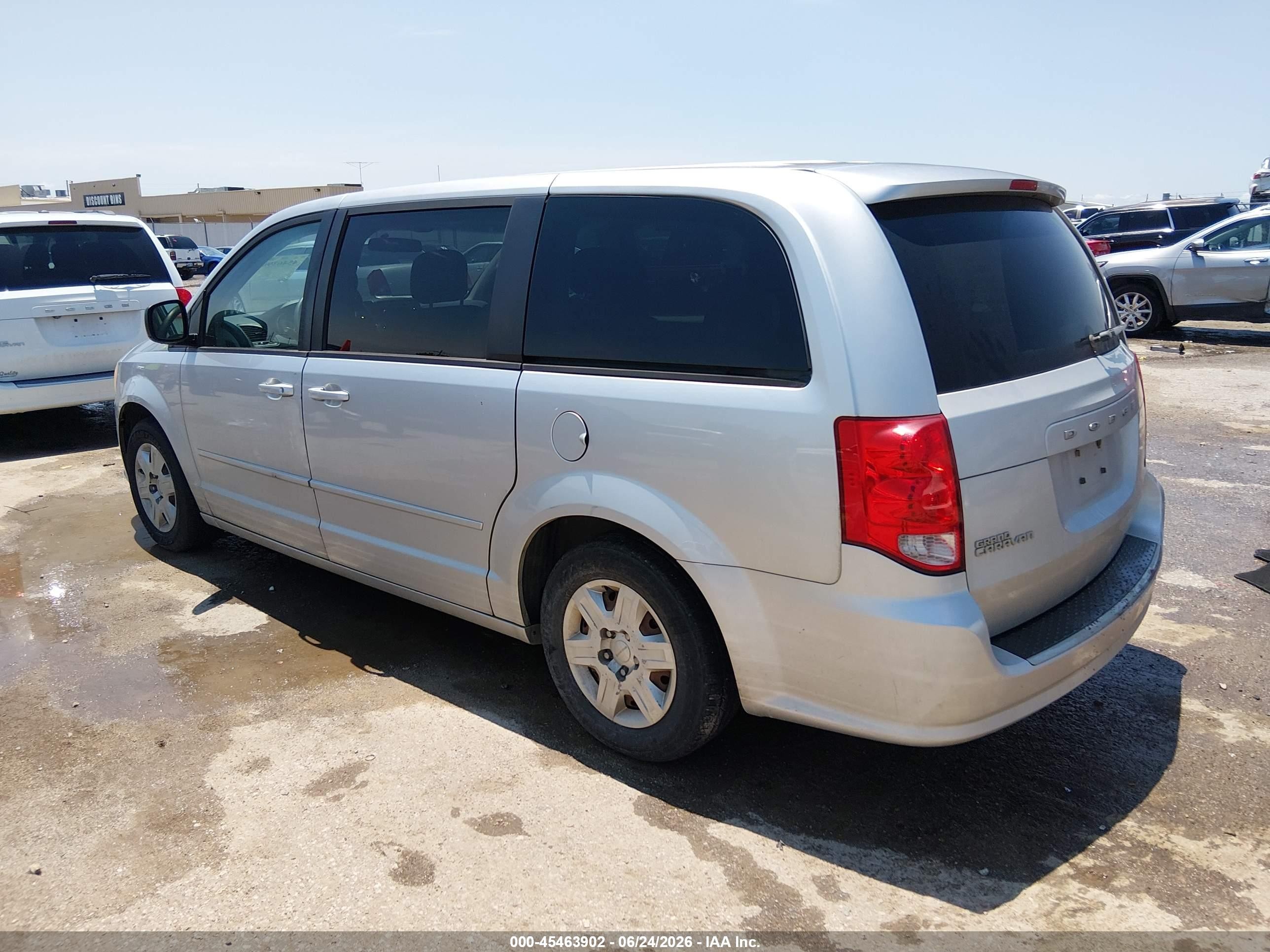 2011 Dodge Grand Caravan Express Silver vin: 2D4RN4DG8BR773673