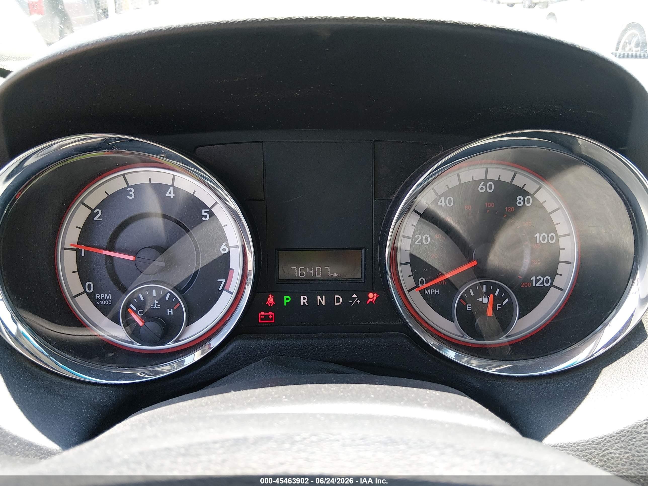2011 Dodge Grand Caravan Express Silver vin: 2D4RN4DG8BR773673