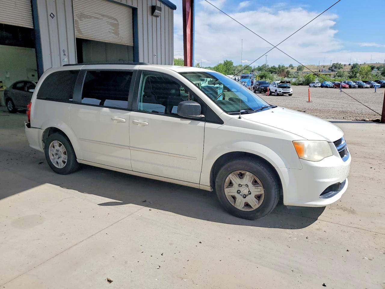 2011 Dodge Grand Caravan Express White vin: 2D4RN4DG9BR757403