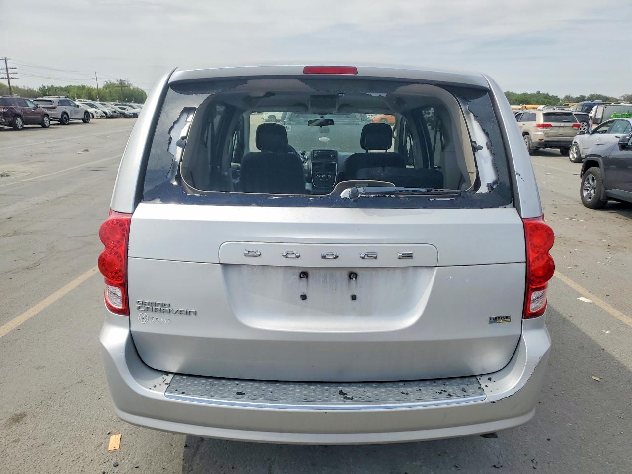 2011 Dodge Grand Caravan Express Silver vin: 2D4RN4DG9BR769051