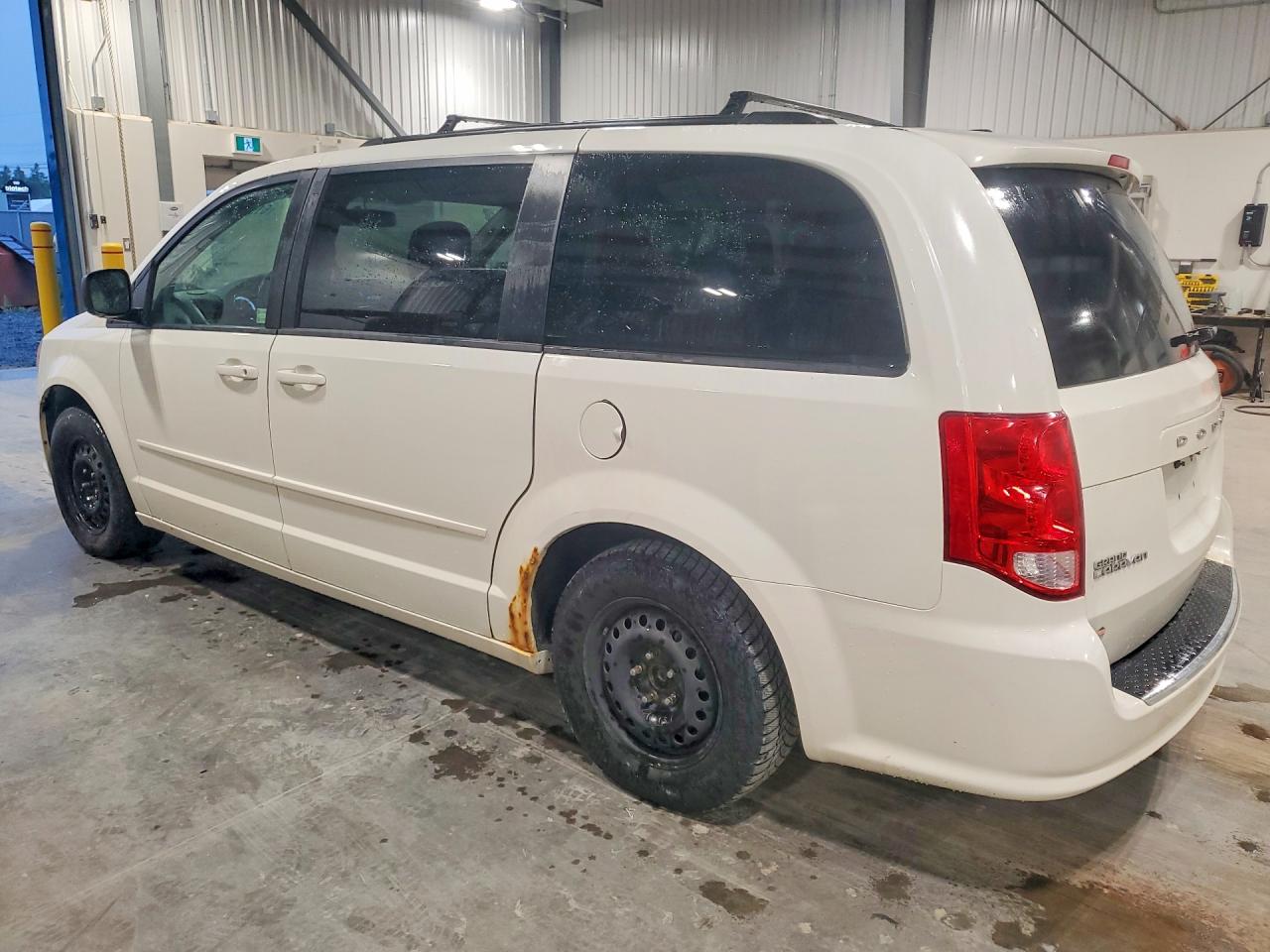 2011 Dodge Grand Caravan Express White vin: 2D4RN4DG9BR778221