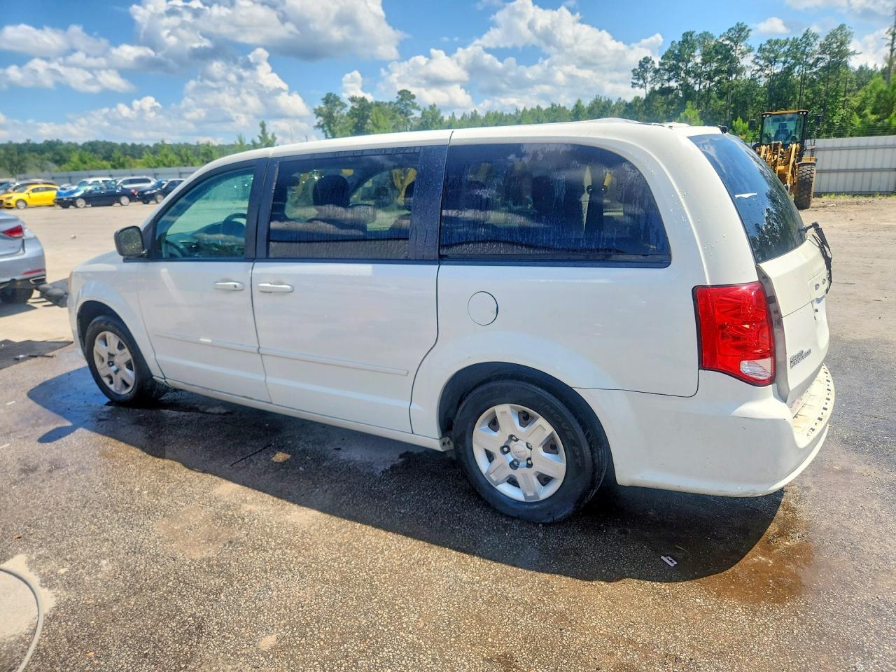 2011 Dodge Grand Caravan Express White vin: 2D4RN4DG9BR795522