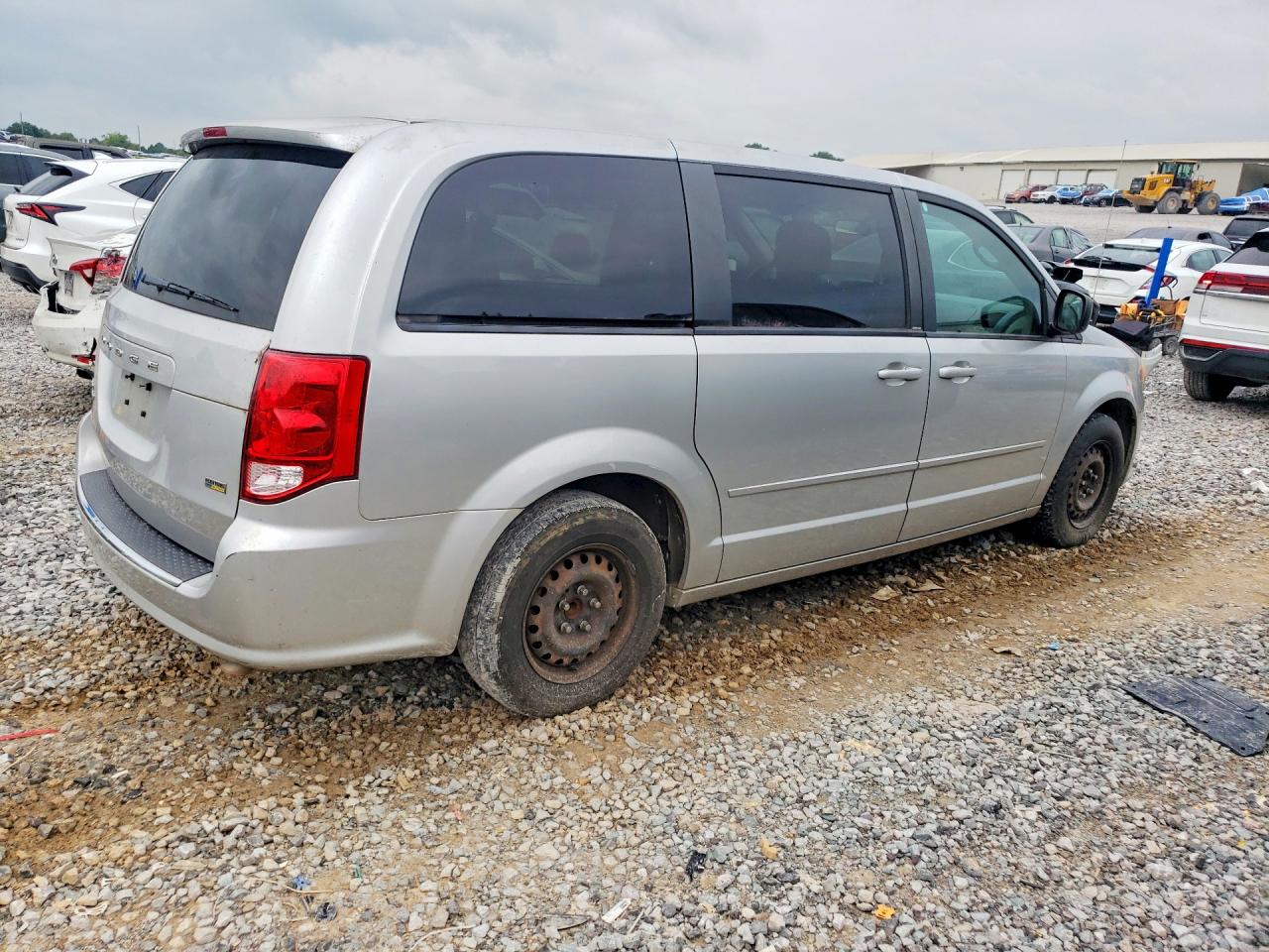 2011 Dodge Grand Caravan Express Silver vin: 2D4RN4DGXBR680203