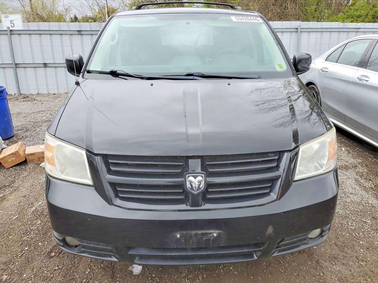 2010 Dodge Grand Caravan Se Black vin: 2D4RN4DX2AR134834