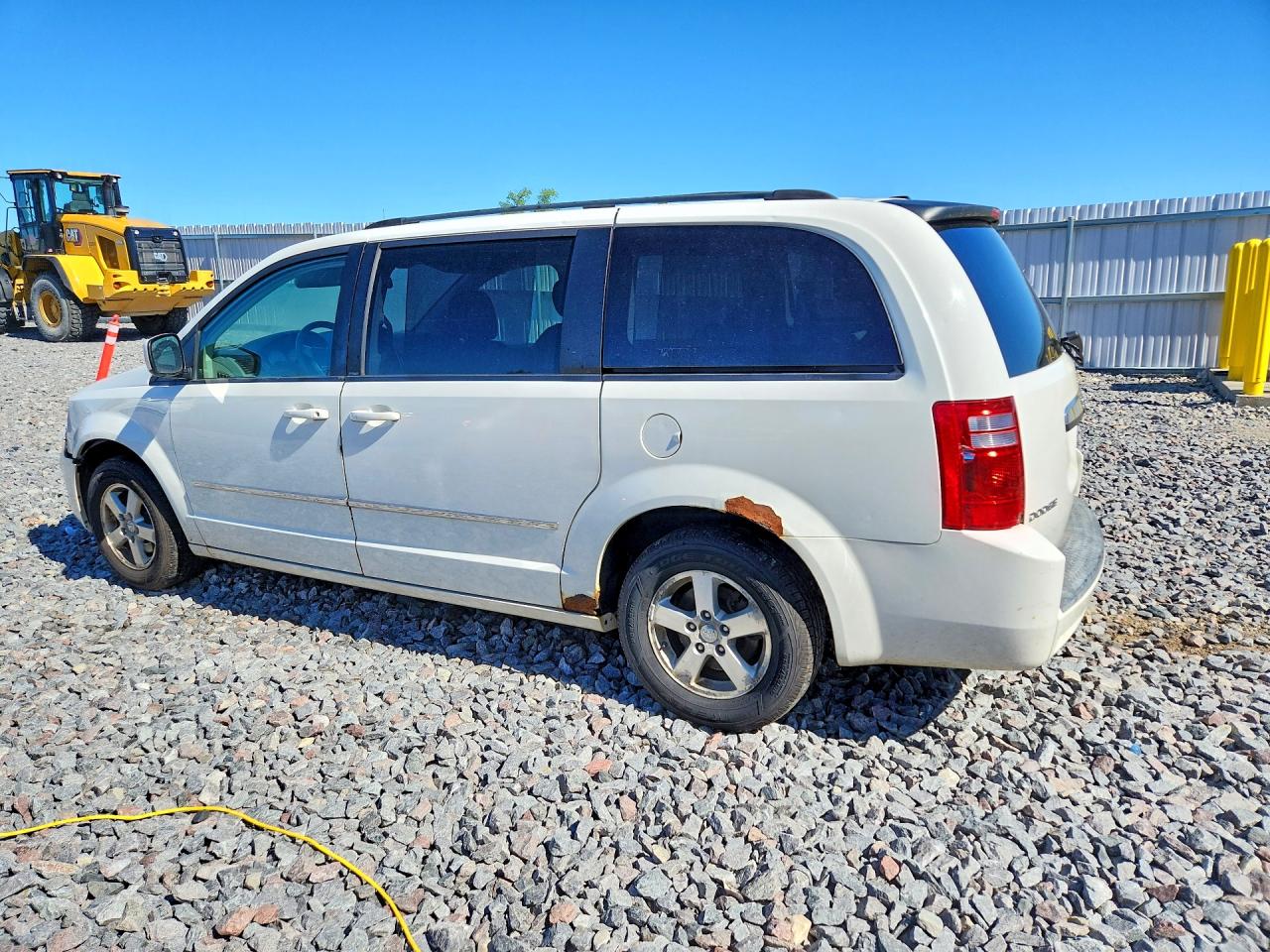 2010 Dodge Grand Caravan Sxt White vin: 2D4RN5D10AR107679