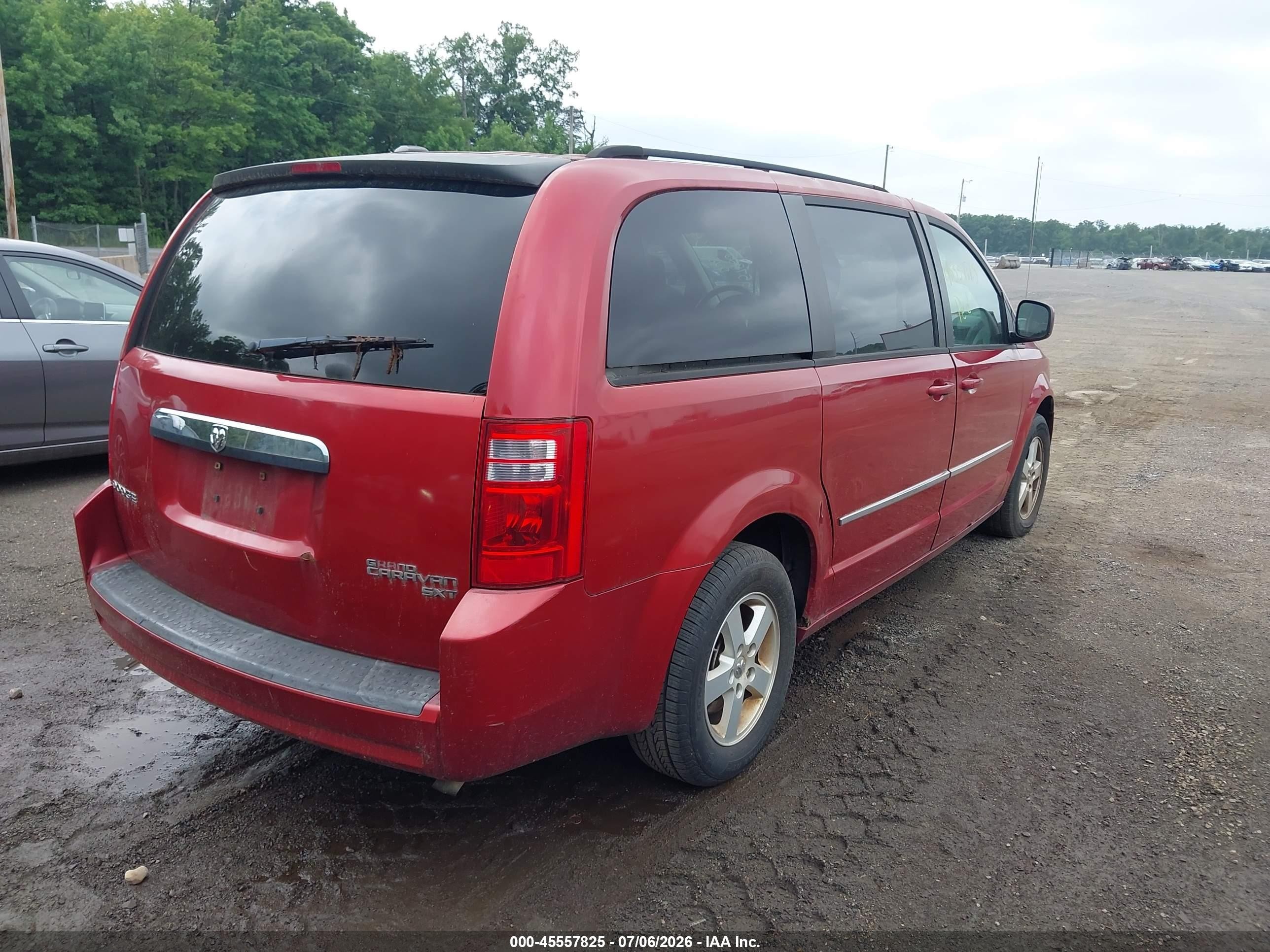 2010 Dodge Grand Caravan Sxt Red vin: 2D4RN5D10AR131030