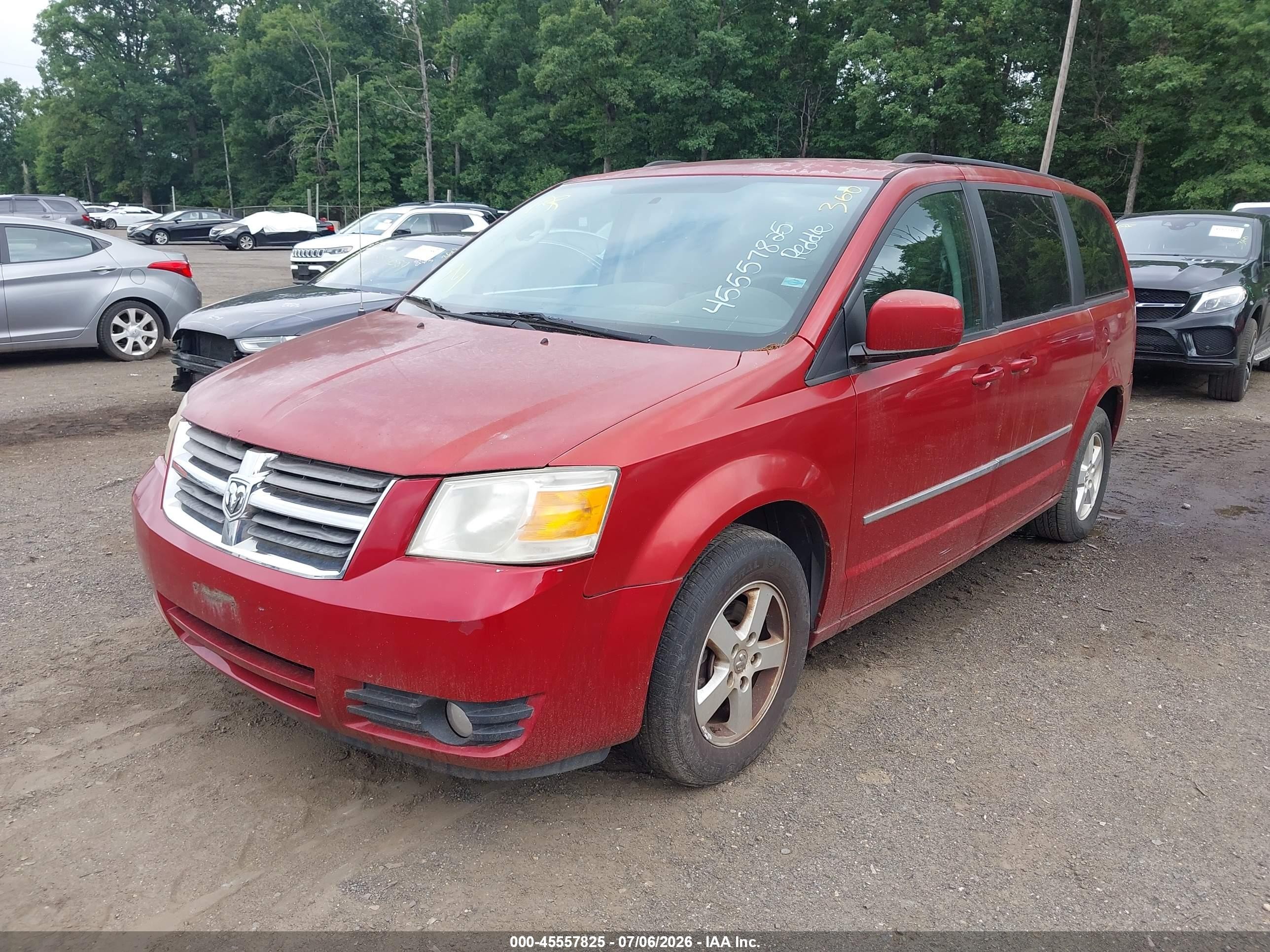 2010 Dodge Grand Caravan Sxt Red vin: 2D4RN5D10AR131030