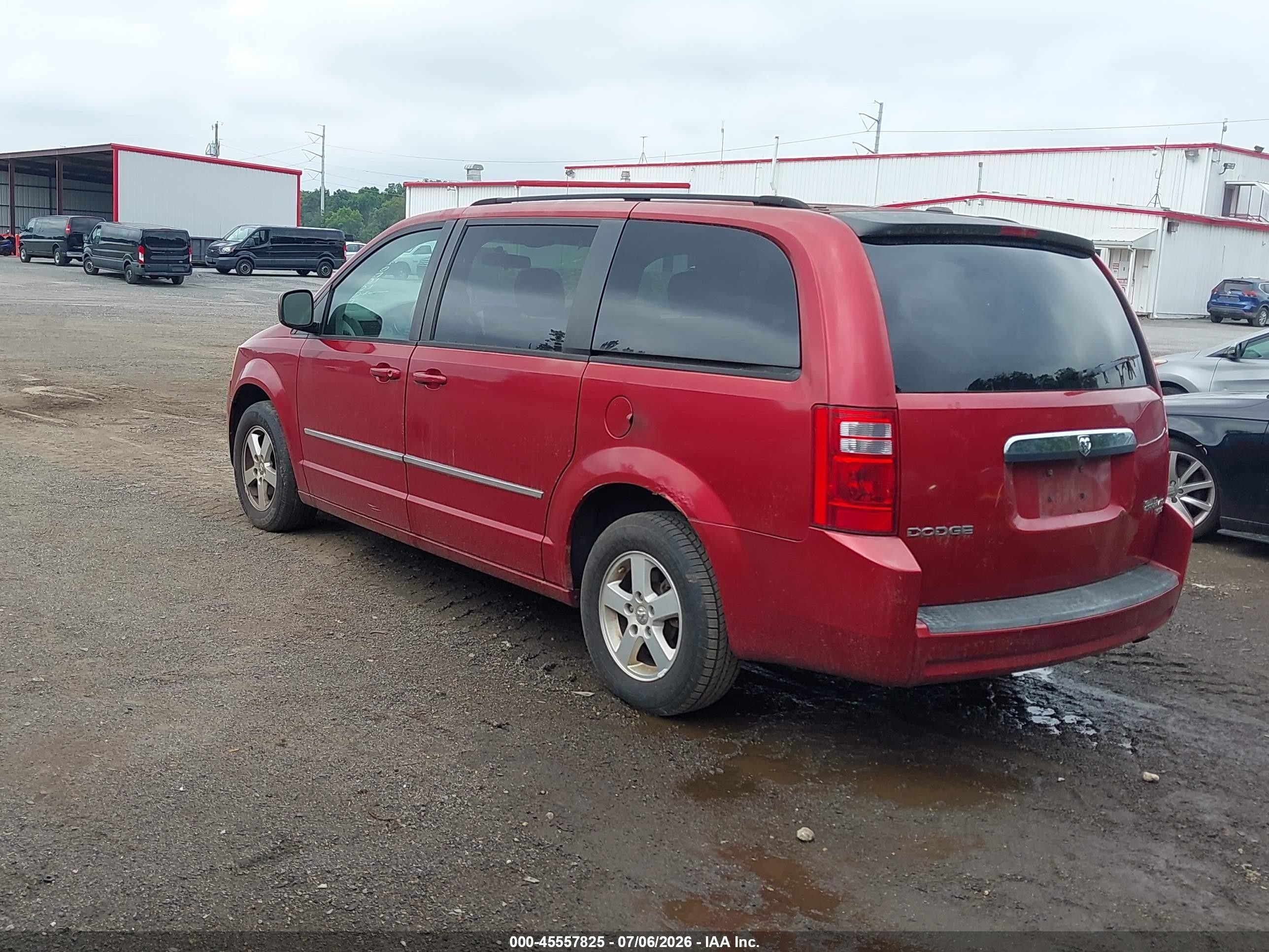 2010 Dodge Grand Caravan Sxt Red vin: 2D4RN5D10AR131030