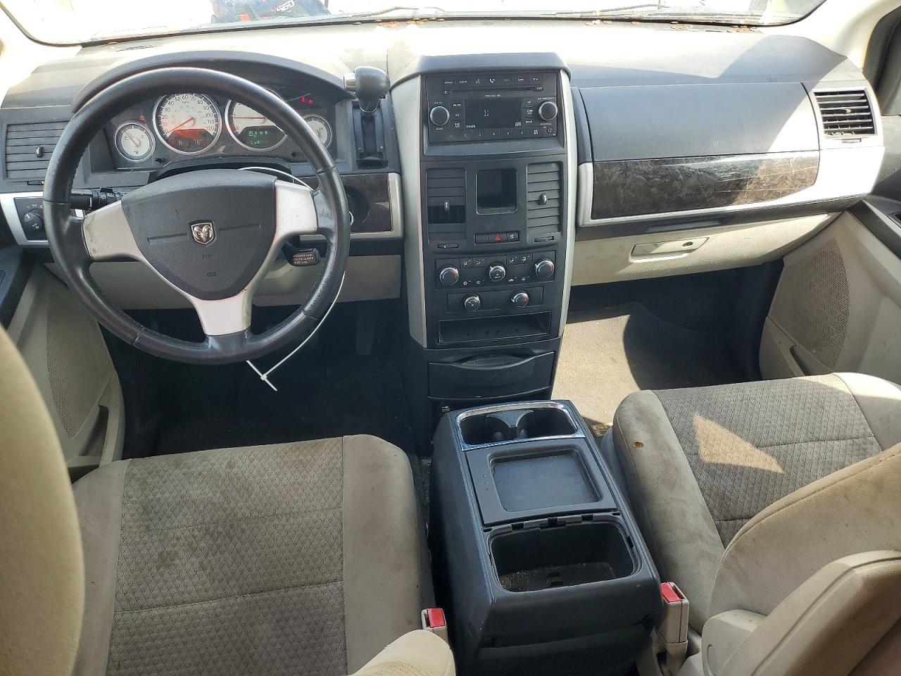 2010 Dodge Grand Caravan Sxt White vin: 2D4RN5D11AR107240