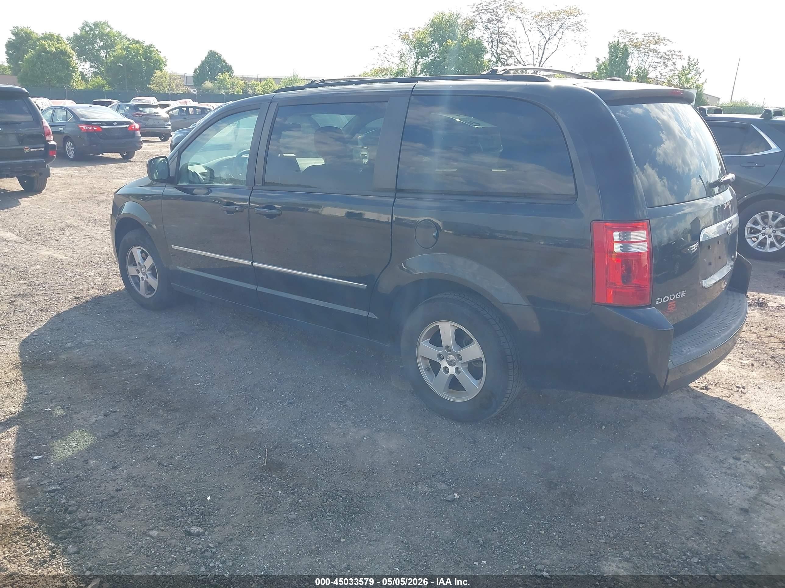 2010 Dodge Grand Caravan Sxt Black vin: 2D4RN5D11AR143249